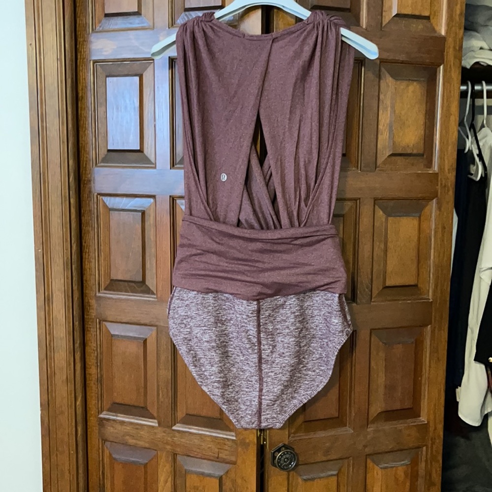 Lululemon Heathered Maroon Leotard. Size 6 - Picture 7 of 8